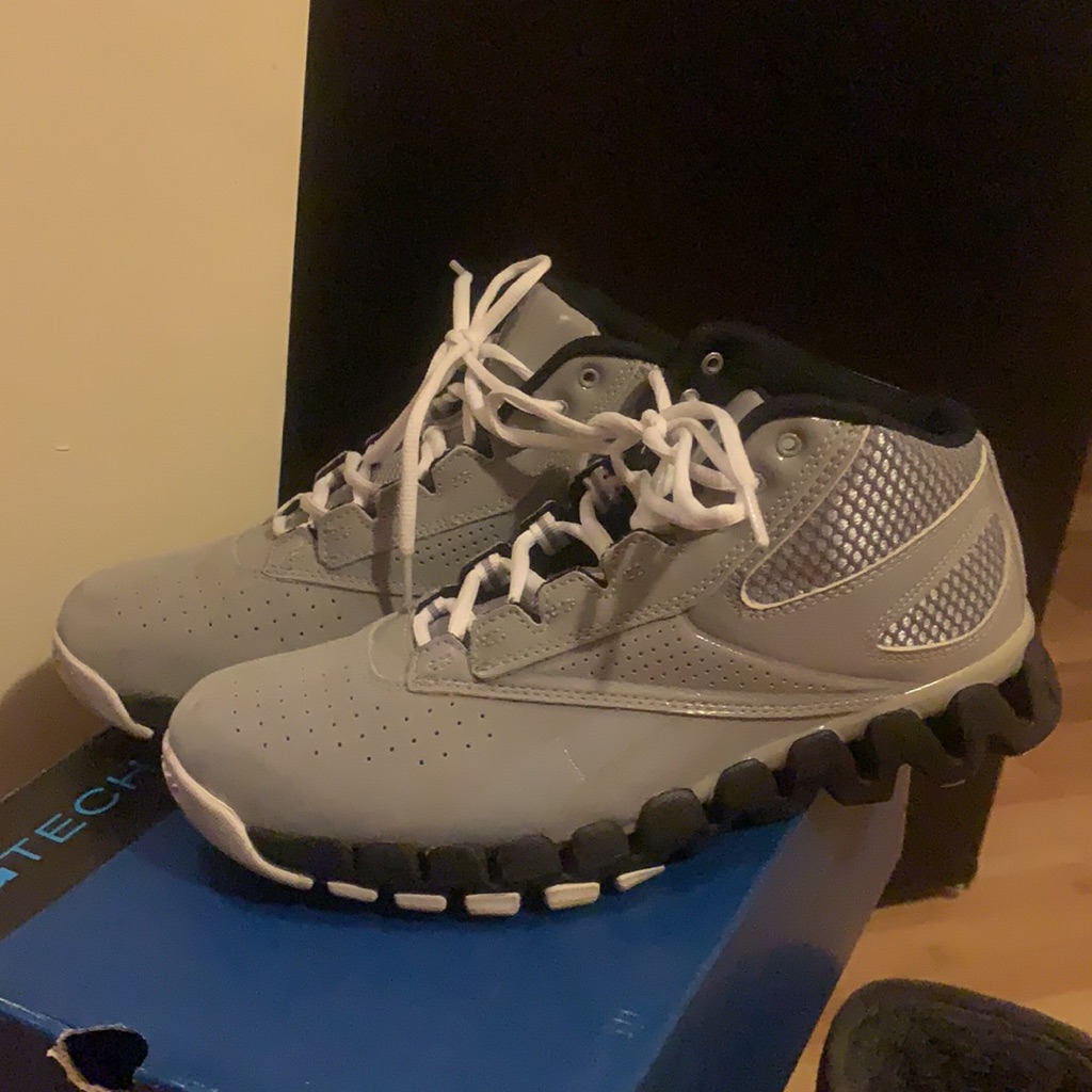 Zig Tech Reebok
